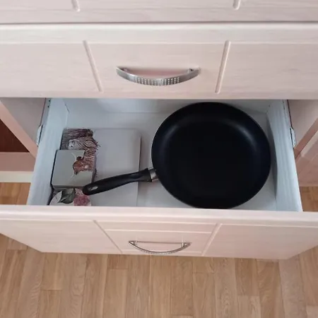 Seaside In With Breathtaking Views シャレー アードモア