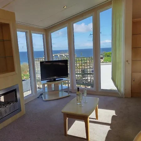 Seaside In With Breathtaking Views Chalet Ardmore (Waterford)